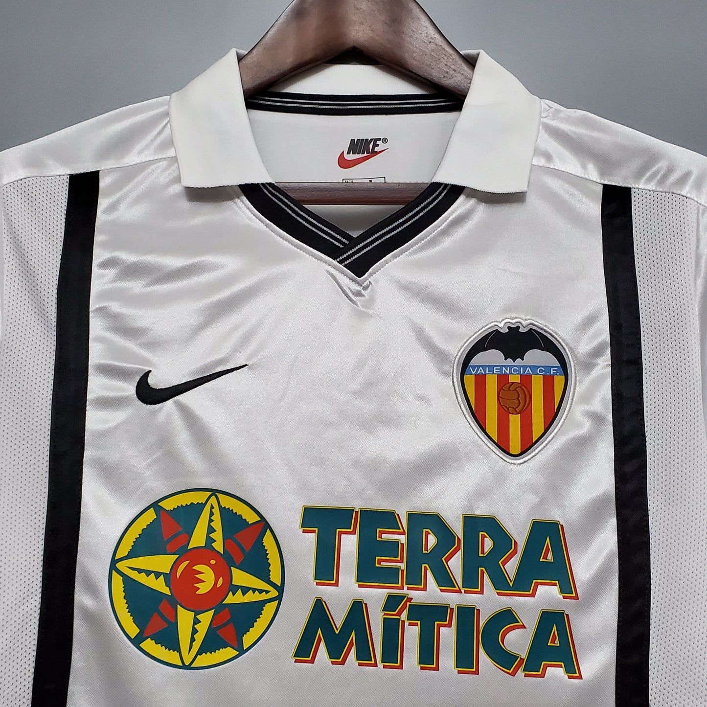 Camiseta Retro Valencia 2001/2002 1ª equipación