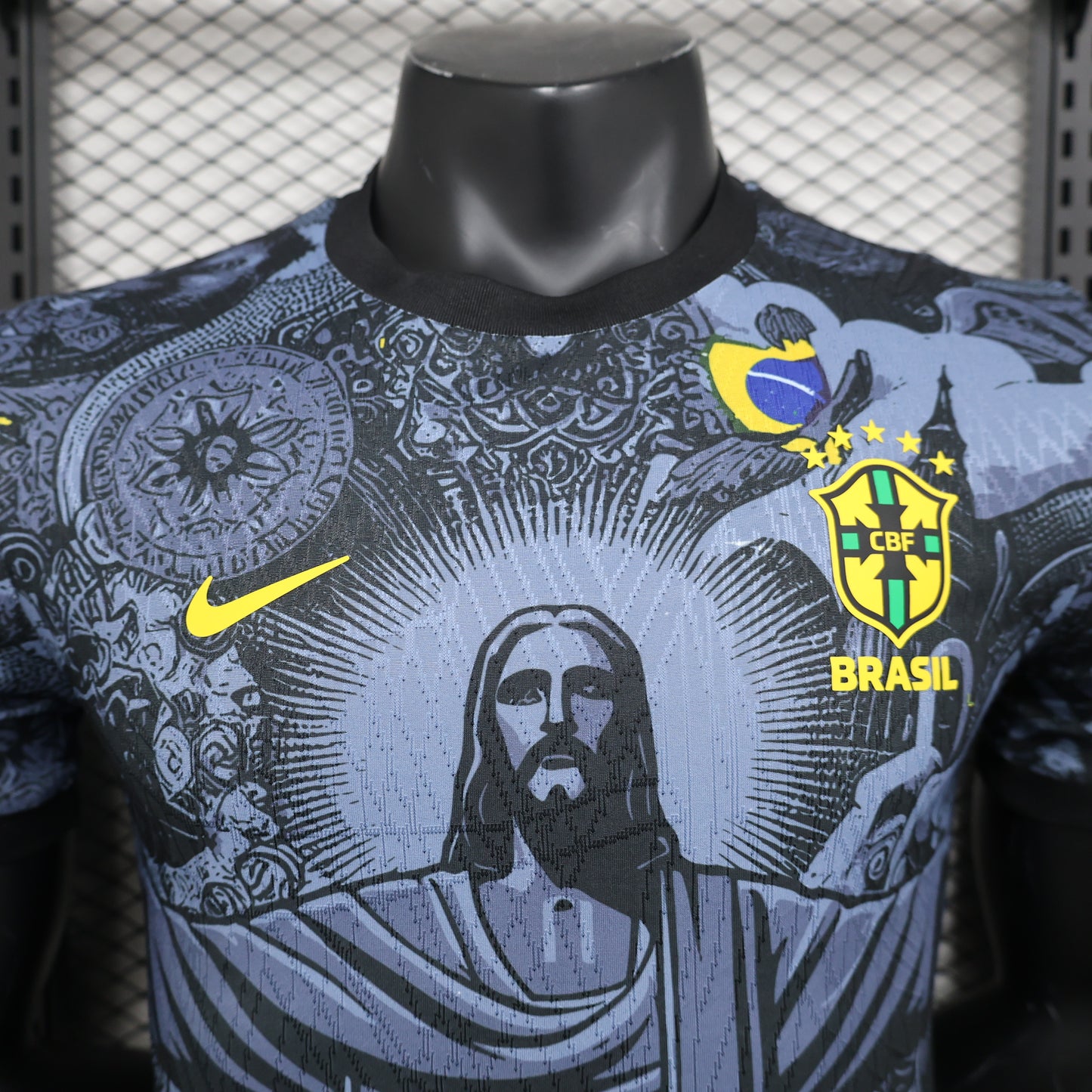 Camiseta negra de Brasil Edición Especial 2024 x Cristo