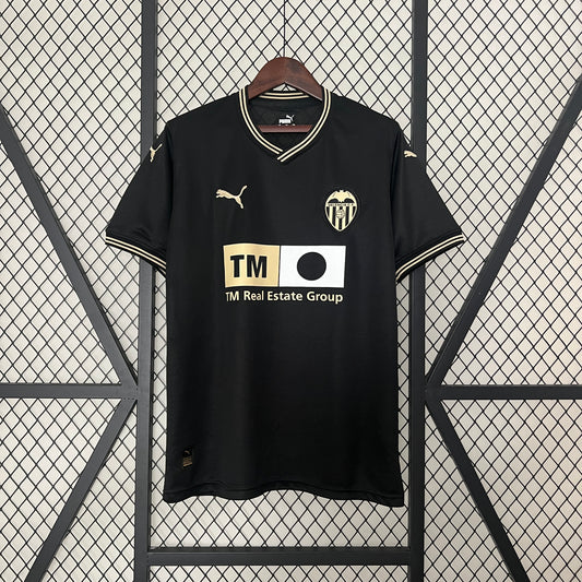 Camiseta del Valencia 2024/2025  edición especial negra