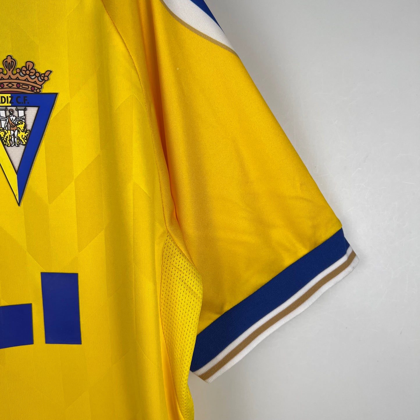 Camiseta del Cádiz 23/24 1ª equipación